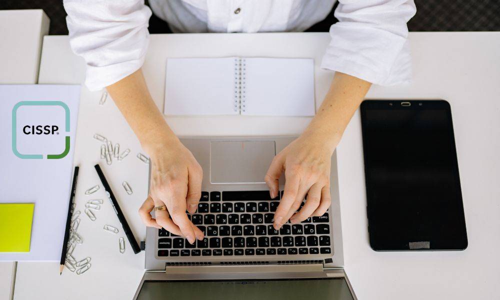 Peut-on préparer et obtenir le CISSP en 3 mois tout en travaillant à Paris ?