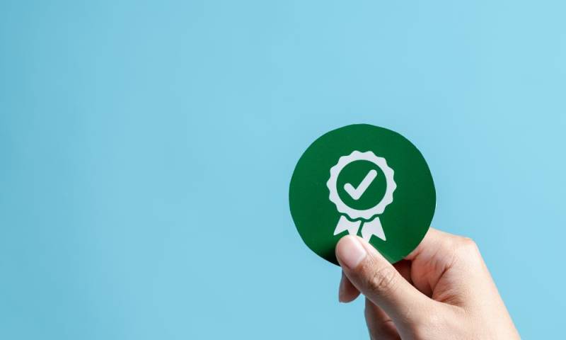 Décideurs & Entreprises (B2B)Conformité NIS2 et DORA à Paris : Pourquoi certifier CISSP vos équipes de sécurité interne